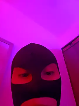 LadyIvanna online show from April 2026 05:26:01 PM