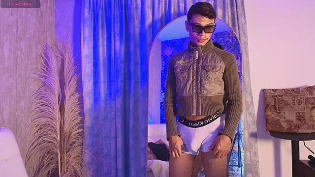 davis saint online show from April 2026 11:25:02 AM