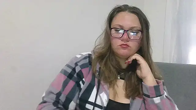 MuseChic Wild online show from April 2026 01:04:02 PM