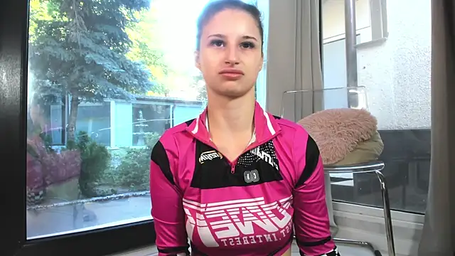 ScarletFlameee online show from July 2026 05:52:02 AM