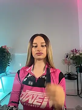 ScarletFlameee online show from May 2026 05:38:02 AM