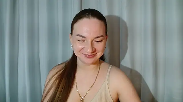 Snapshot of Belle_Fiesta chatting on March 2026 09:49:01 PM Belle Fiesta online show from March 2026 09:49:01 PM