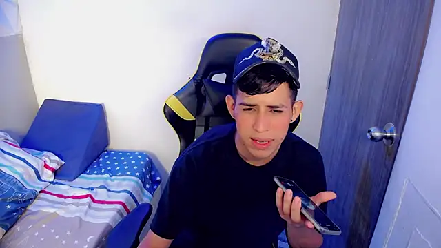 Wally uwu online show from March 2026 10:02:02 PM