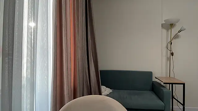 vixy moon online show from April 2026 03:27:01 PM