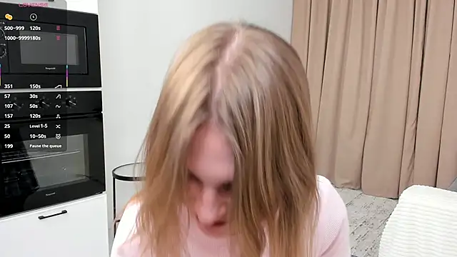 ErinnPieloch online show from March 2026 08:52:02 PM