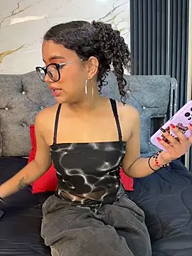 Bunny fire online show from March 2026 07:15:02 PM