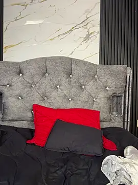 Bunny fire online show from April 2026 07:15:02 PM