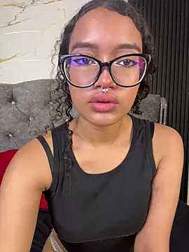 Bunny fire online show from April 2026 07:03:01 PM