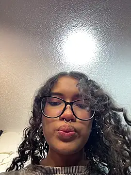 Bunny fire online show from March 2026 07:04:02 PM