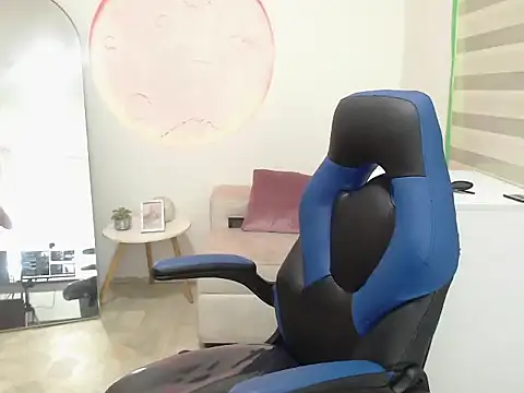 ariah cute online show from March 2026 07:36:02 PM