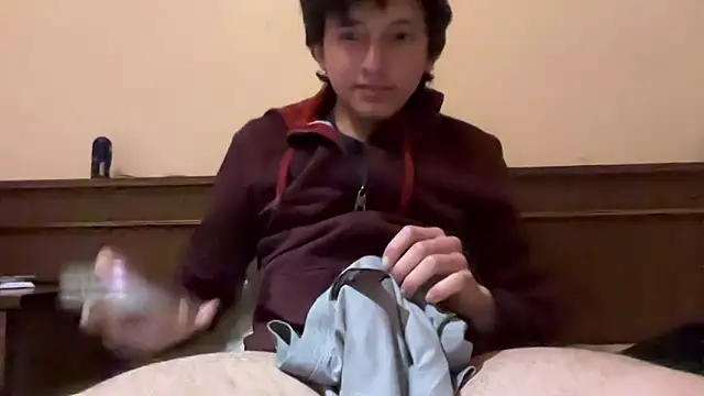 Chiu-zo online show from March 2026 10:37:01 PM