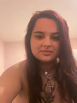 miamelt online show from March 2026 10:24:01 PM