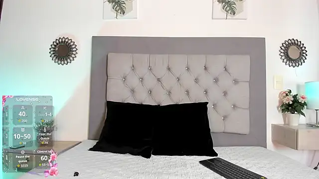Arya Grey online show from April 2026 11:36:01 AM