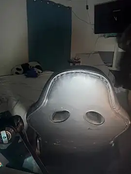 AngelLatinBoy online show from April 2026 04:36:02 AM