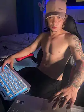 AngelLatinBoy online show from March 2026 05:50:01 PM