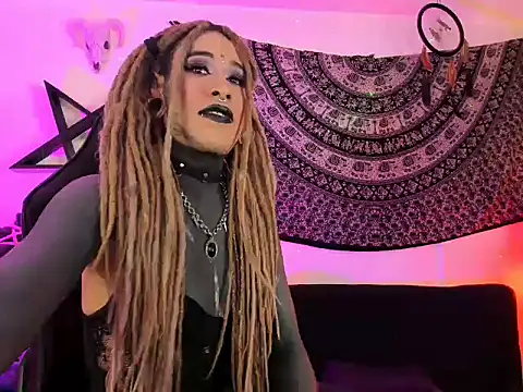 OnixWitch777 online show from June 2026 02:44:02 PM