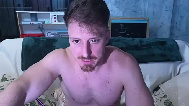 zeusoctavian1 online show from April 2026 01:54:02 AM