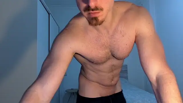 zeusoctavian1 online show from March 2026 05:15:01 PM