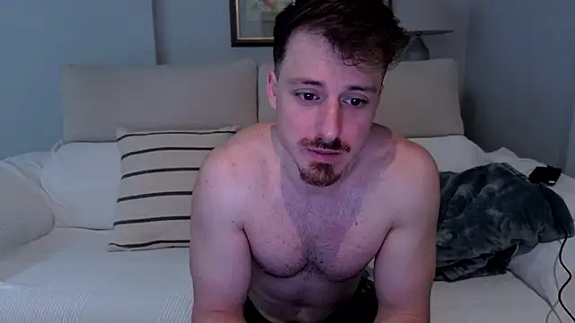 zeusoctavian1 online show from March 2026 06:53:01 PM