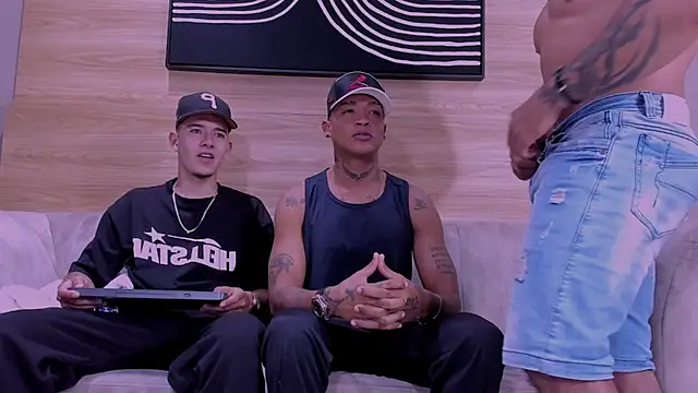 aleck friends online show from March 2026 07:39:01 PM