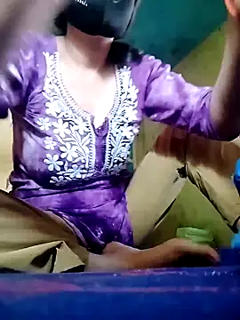 Divya3107 online show from April 2026 02:56:01 AM
