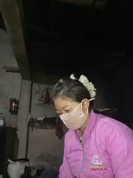 Bling-pusy online show from March 2026 10:59:01 PM