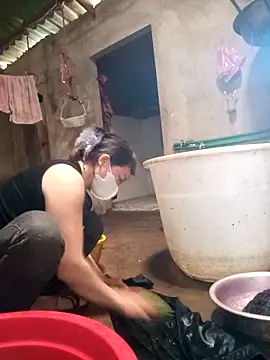 Bling-pusy online show from March 2026 05:44:01 AM