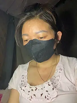 Bling-pusy online show from April 2026 01:04:02 PM