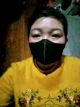 Bling-pusy online show from March 2026 12:41:02 PM