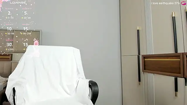 kasumikawa online show from April 2026 01:23:01 AM