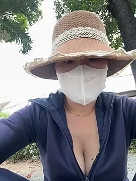 July-lovee online show from March 2026 07:08:02 AM