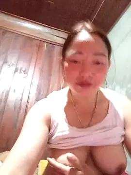 Yellow-pink online show from March 2026 12:56:01 AM