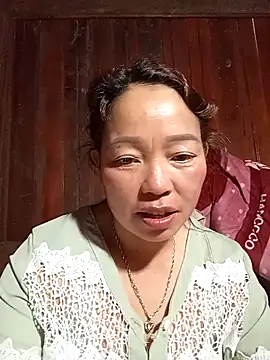 Yellow-pink online show from July 2026 12:22:02 AM