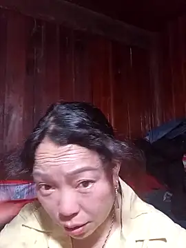 Yellow-pink online show from March 2026 10:54:01 PM