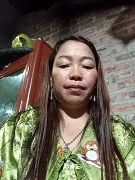 Yellow-pink online show from April 2026 12:07:02 PM