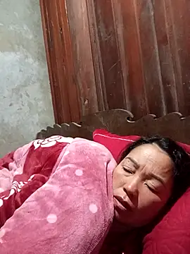 Yellow-pink online show from March 2026 03:04:01 PM