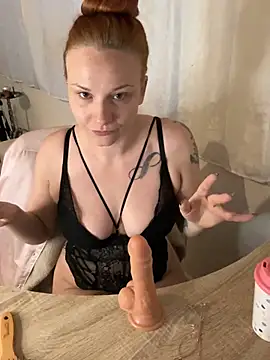 Fiebie licious  online show from April 2026 04:28:02 AM