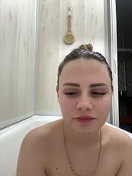 EliasynWoiues online show from March 2026 06:24:01 PM