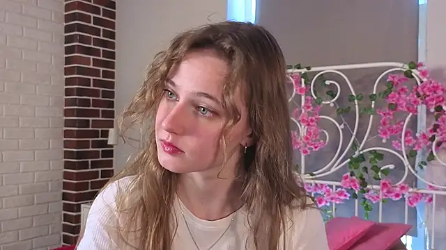 RubieHeiser online show from April 2026 09:27:01 AM