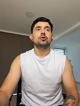 TroyeSavage online show from March 2026 11:44:01 AM