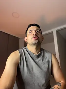 TroyeSavage online show from April 2026 10:50:01 AM