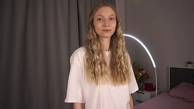 ShaeCoen online show from March 2026 05:22:01 AM