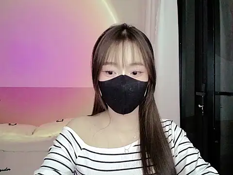 HeooPeppa online show from April 2026 03:47:01 PM