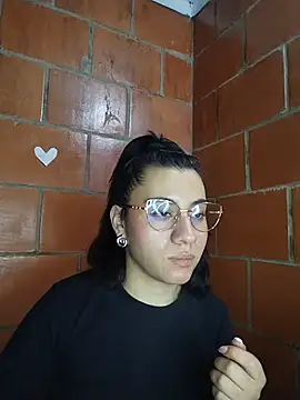 Amanda x1 online show from June 2026 08:09:01 PM