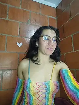 Amanda x1 online show from June 2026 11:43:01 PM