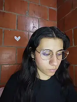 Amanda x1 online show from July 2026 08:42:01 PM