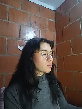 Amanda x1 online show from May 2026 07:55:02 PM