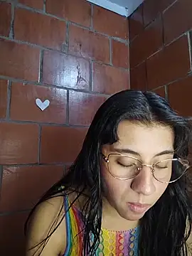 Amanda x1 online show from May 2026 07:45:02 PM