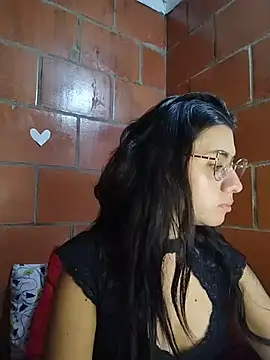 Amanda x1 online show from April 2026 09:21:02 PM
