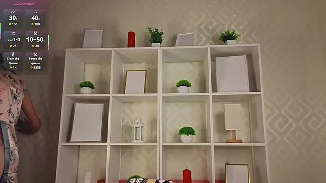 EsterCristofori online show from April 2026 01:06:02 AM